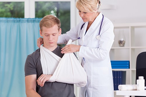 Mitella arm knopen draagdoek driekante doek ondersteuning