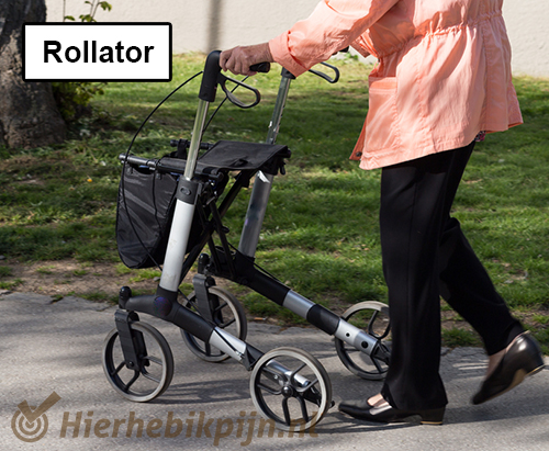 Rollator vrouw loophulpmiddel